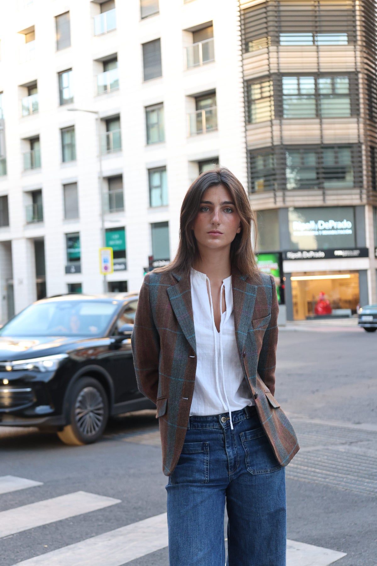Chaqueta Praga de lana, puesta en la calle — VALRIC