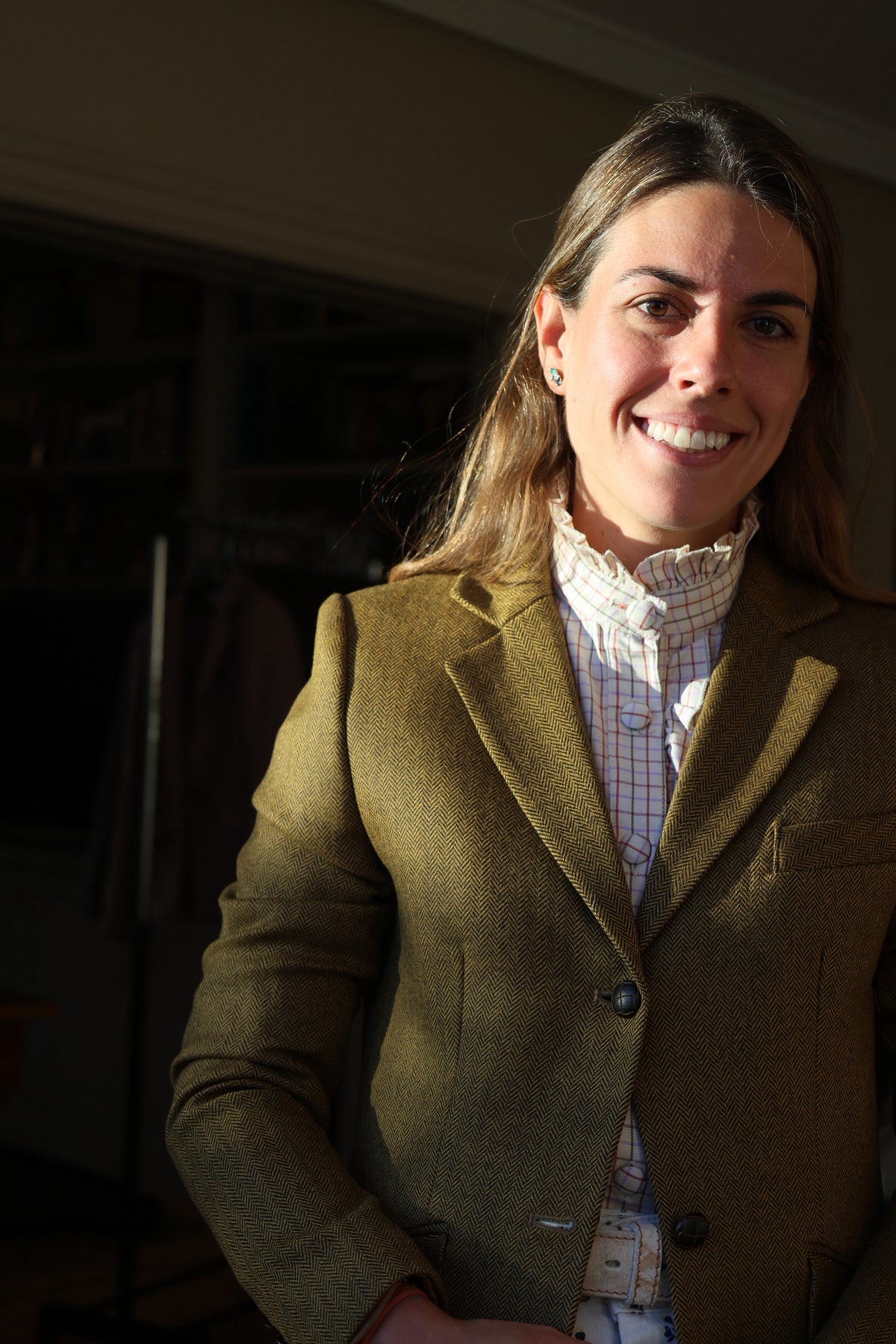 Milan jacket in cashmere and wool, worn, front view — VALRIC
