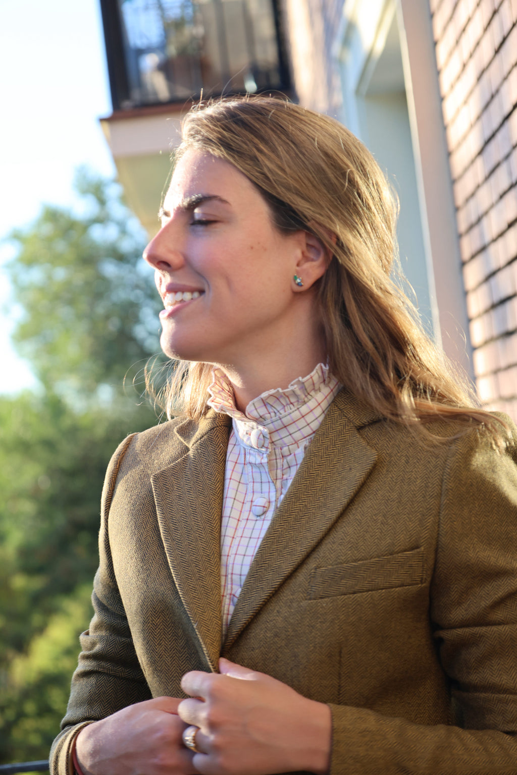 Milan jacket in cashmere and wool, profile view — VALRIC