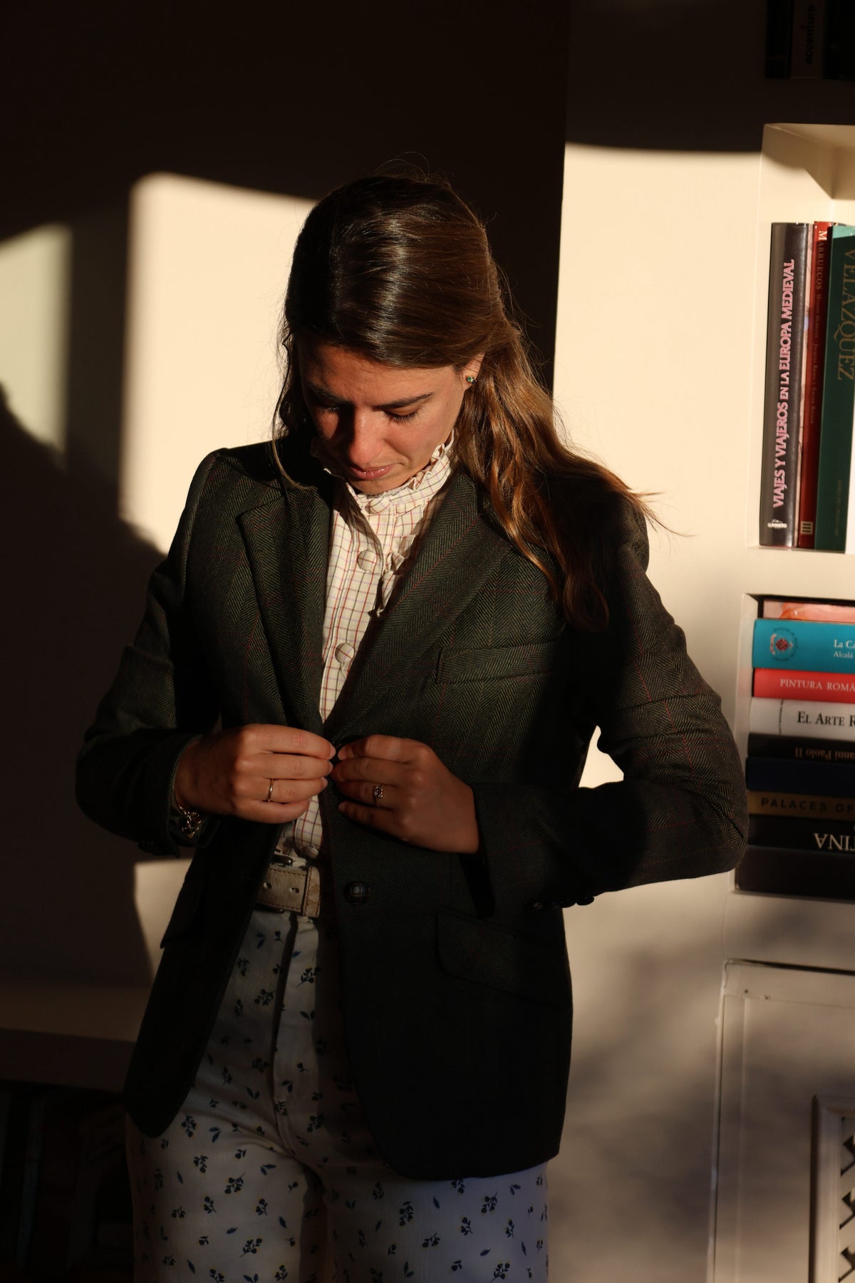 Chaqueta Roma de lana, abrochada, vista frontal — VALRIC